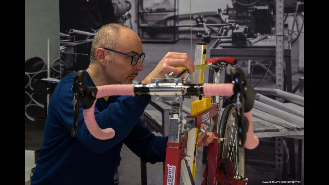 Piega manubrio: i consigli del Biomeccanico!