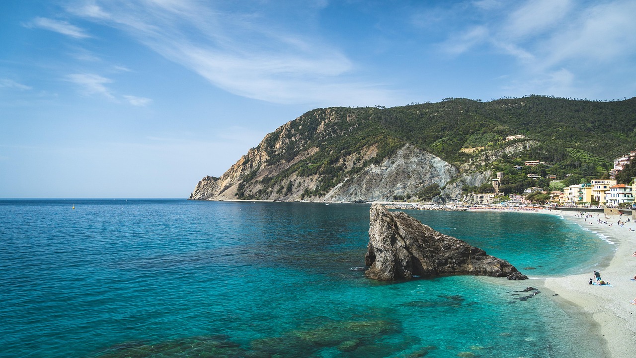 Pedalando sul Tetto della Liguria: Viaggio sull’Alta Via dei Monti Liguri