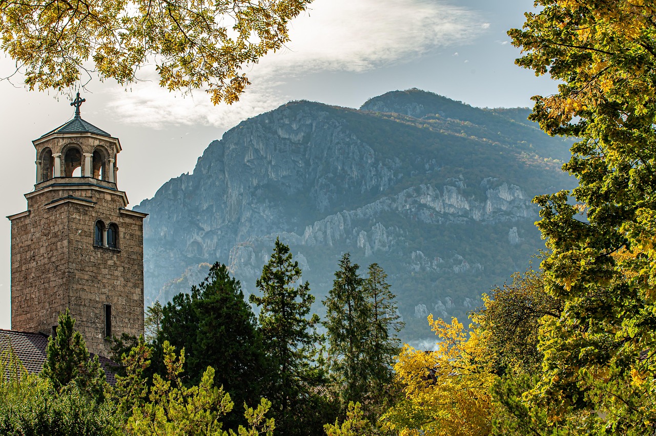 Tra monasteri e montagne: in bici lungo il massiccio dei Rodopi