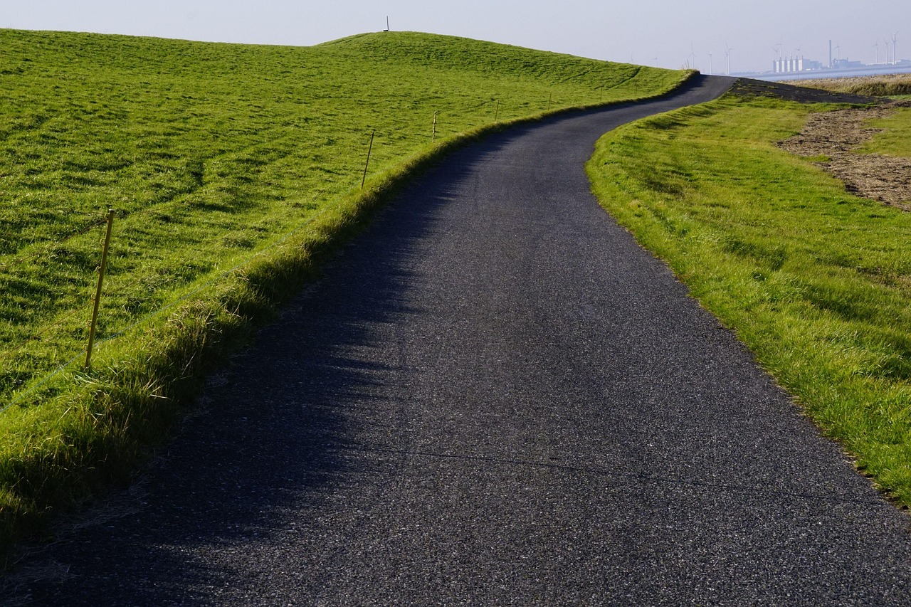 Lungo l’Aare: il cuore della Svizzera visto dal sellino